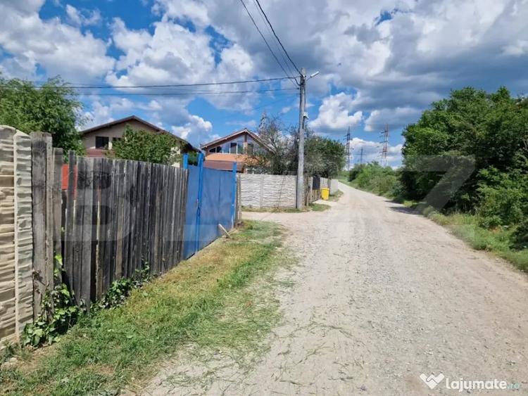 Teren intravilan, de vanzare, 1000 mp, zona Valea Fetii - 2