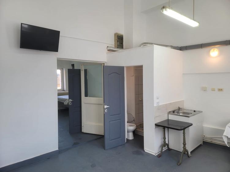 Apartament cu 2 camere în Mihai Eminescu