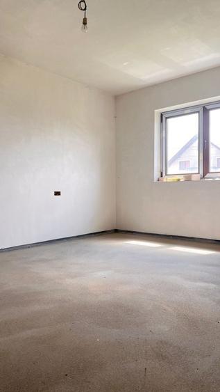 Casă cu 3 camere în Central
