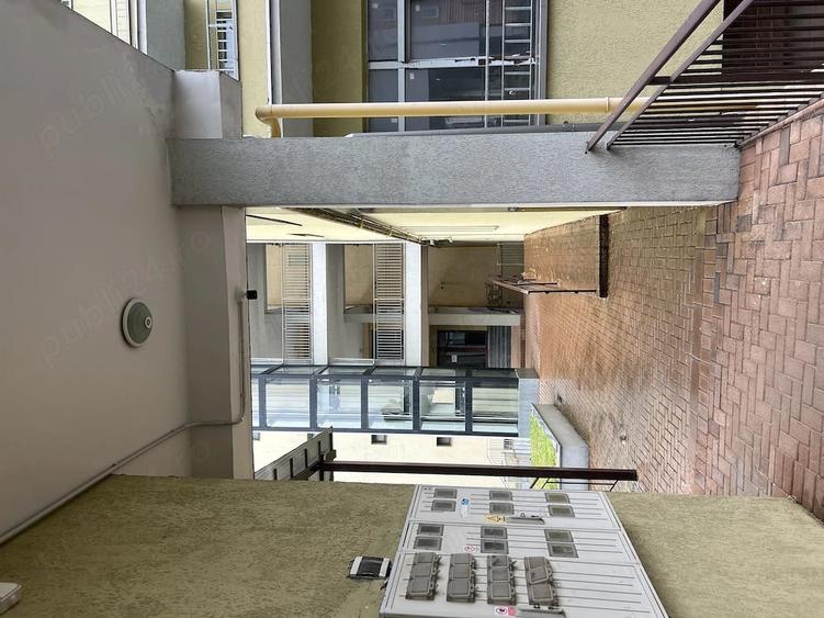Apartament cu 2 camere decomandat în Gruia
