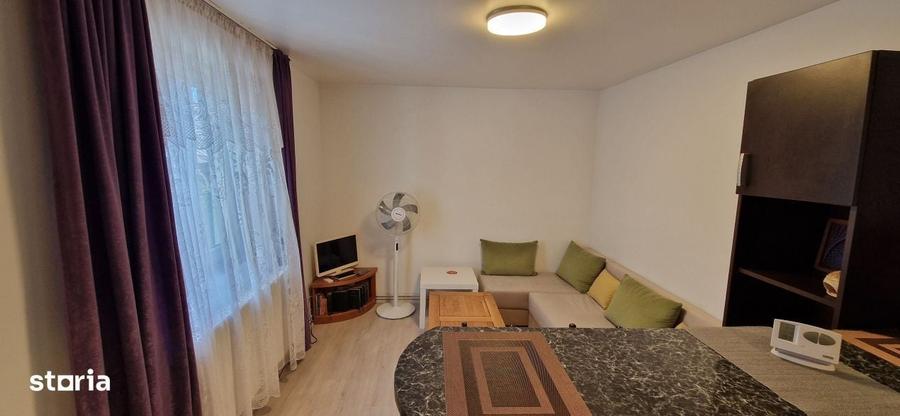Apartament cu 2 camere decomandat în Bariera Vâlcii