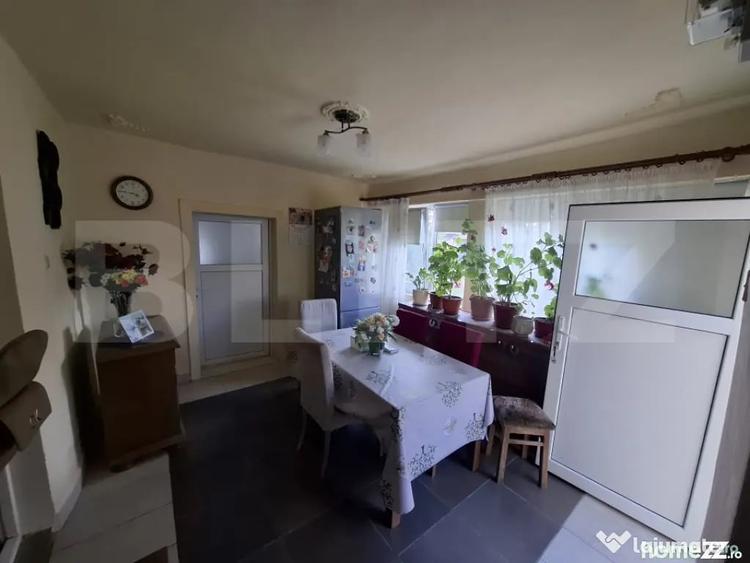 Casă cu 2 camere cu Teren 2880 Mp în Gelu
