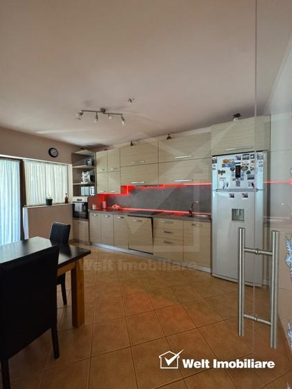 Casă individuală cu 7 camere cu Canalizare în Bună Ziua