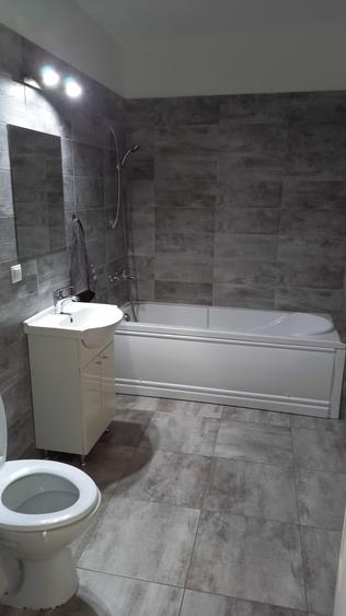 Apartament cu 2 camere decomandat în Florești