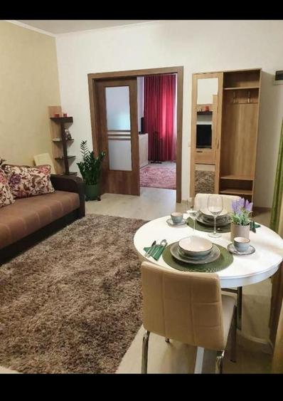 Casă individuală cu 4 camere cu Canalizare în Central