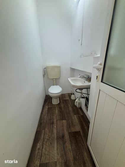 Casă cu 3 camere cu Teren 350 Mp în Central