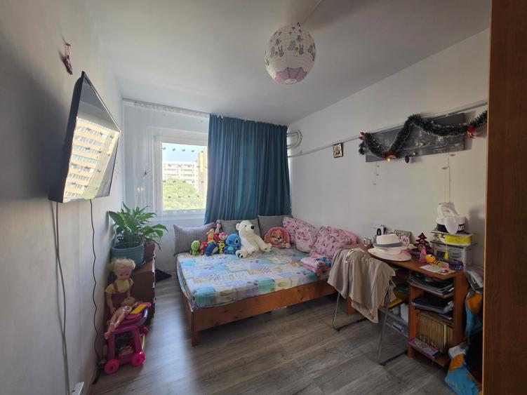 Apartament cu 2 camere decomandat în Chișinau