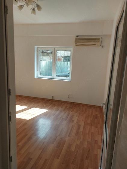 Casă cu 1 camere cu Teren 20 Mp în Centrul Civic