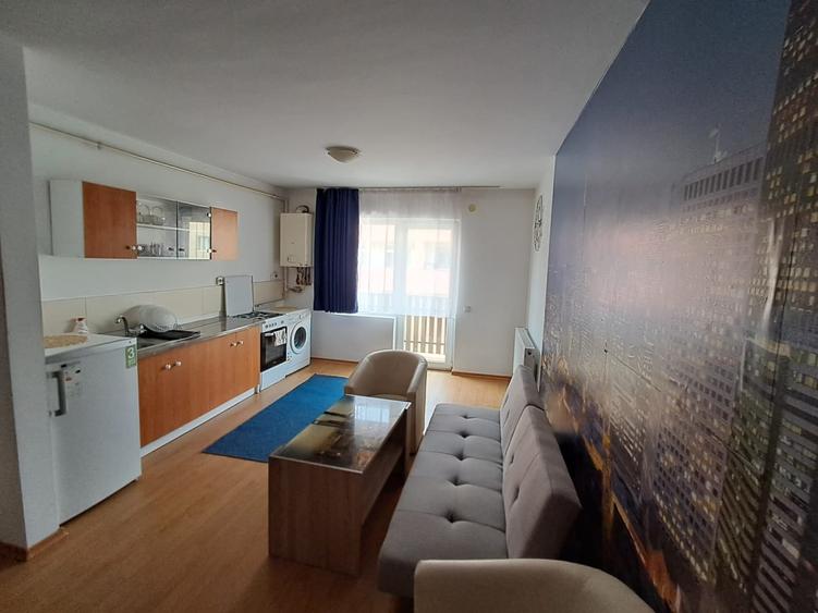 Apartament cu 2 camere semidecomandat, mobilat în Florești — fotografia 3