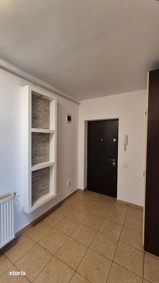 Apartament cu 3 camere în Mărăști