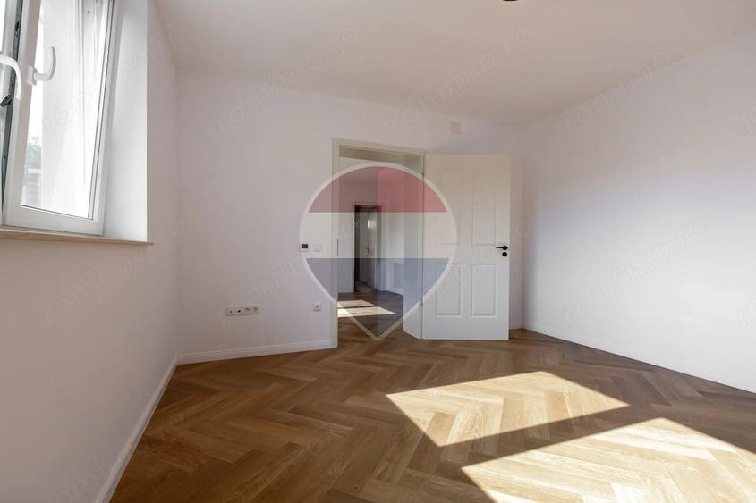 Casa renovata total cu 545 mp teren - Angarul de Sus - Medias - 11