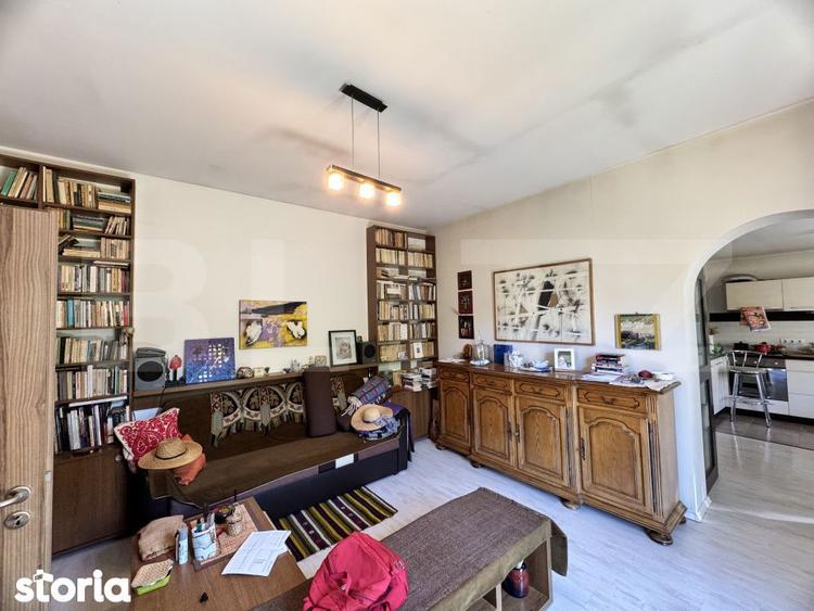 Apartament 3 camere, boxa , pod, zona centrala -Horea - 13