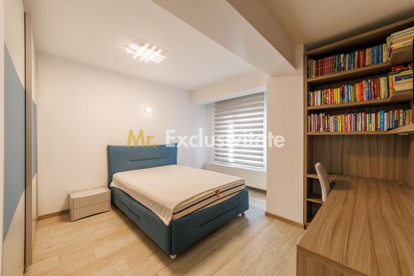 Apartament cu 3 camere decomandat, mobilat în Central