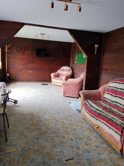 Casă cu Teren 2000 Mp în Coman