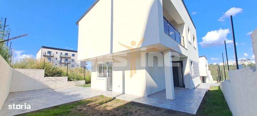 Casă cu 4 camere în Rediu
