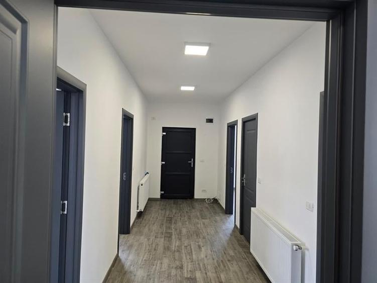Casă individuală cu 4 camere cu Teren 580 Mp în Ișalnița