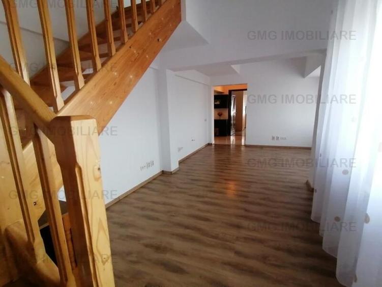 Apartament cu 4 camere decomandat, mobilat în Fundeni