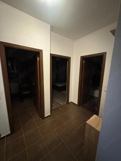 Garsonieră decomandată în Apărătorii Patriei