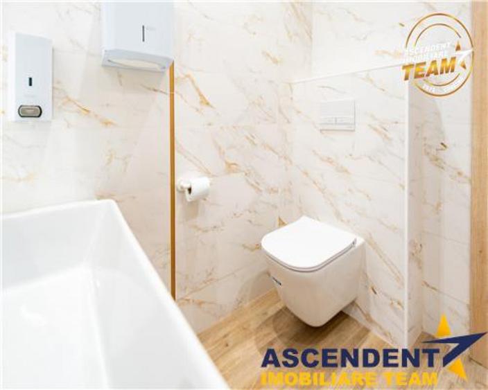 Spațiu comercial, de 39 mp, în Central