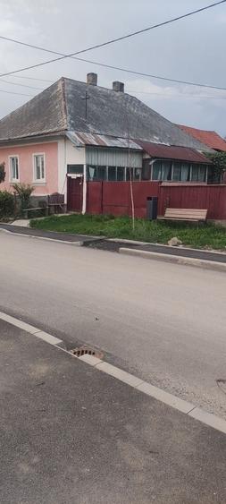 Casă cu 4 camere în Ocna Șugatag
