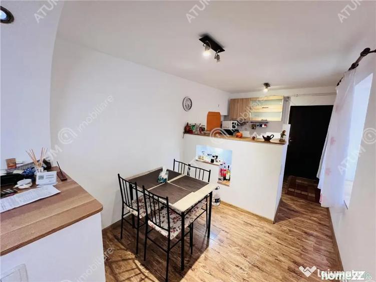 Casă cu 4 camere cu Teren 395 Mp în Trei Stejari