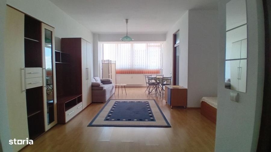 Garsonieră semidecomandată în Central