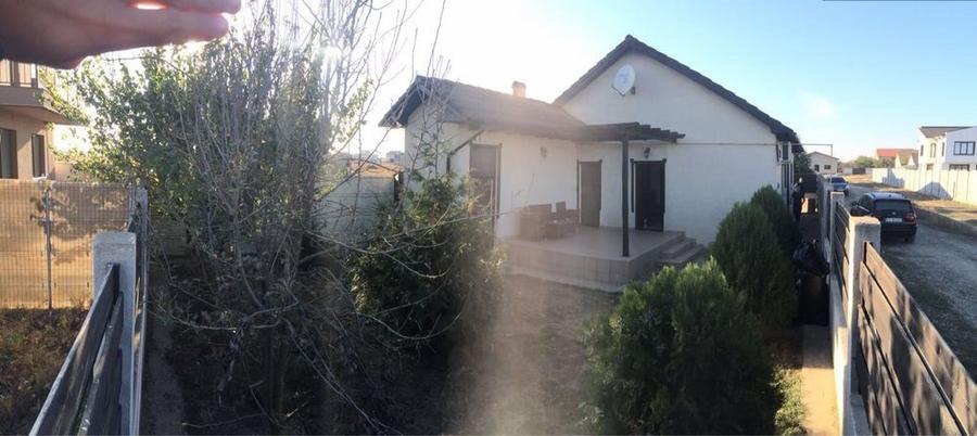 Casă cu 3 camere cu Canalizare în Cumpăna