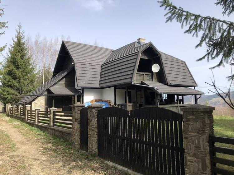 Casă cu 4 camere în Voroneț