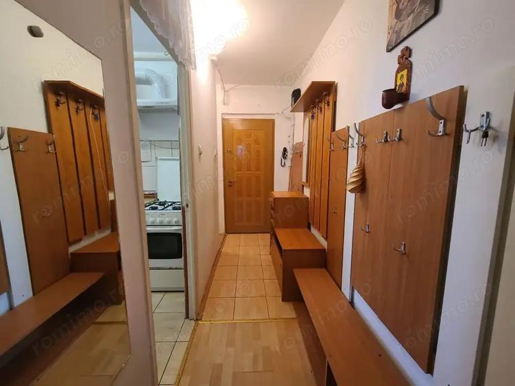 Apartament cu 2 camere decomandat în Tudor