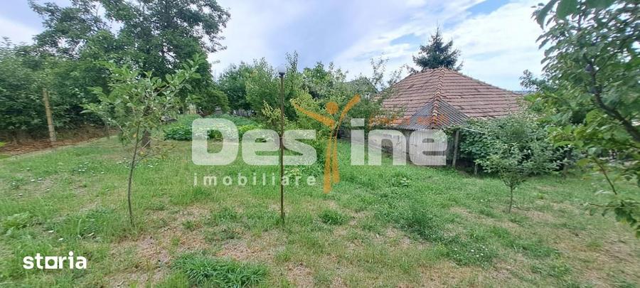 Casă cu 3 camere cu Teren 1715 Mp în Miroslava