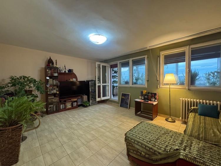 Apartament cu 2 camere semidecomandat, mobilat în Dorobanți