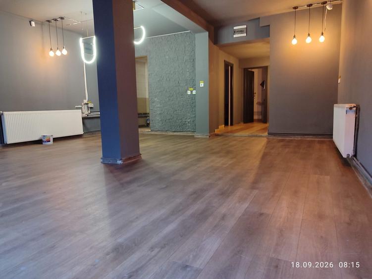 Spațiu comercial, de 82 mp, în Ultracentral