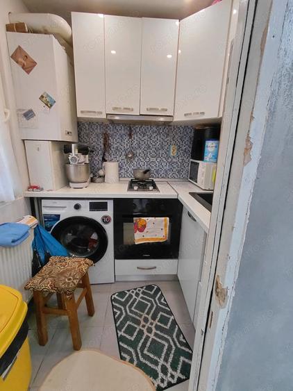 Apartament cu 2 camere semidecomandat în Micro 40