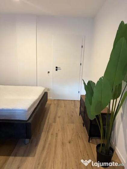 Apartament cu 2 camere decomandat în Calea Turzii
