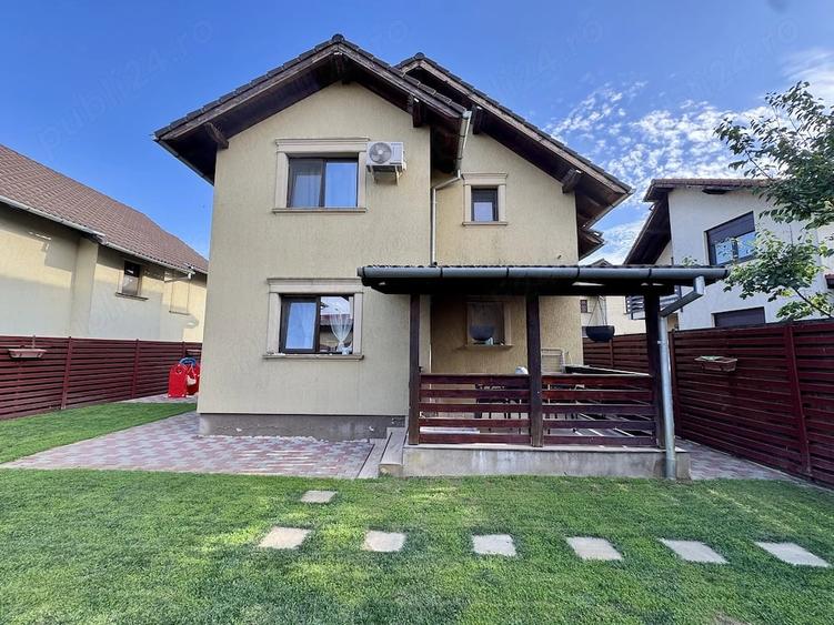 Casă cu Teren 250 Mp în Giroc