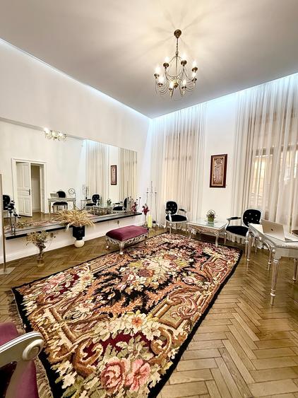 Casă individuală cu 7 camere cu Teren 168 Mp în Grădina Icoanei