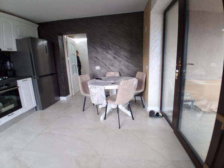 Casă individuală cu 3 camere cu Teren 400 Mp în Iezăreni