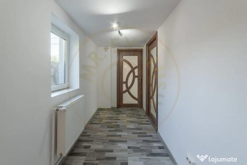 Casă cu 1 camere cu Teren 491 Mp în Uiasca