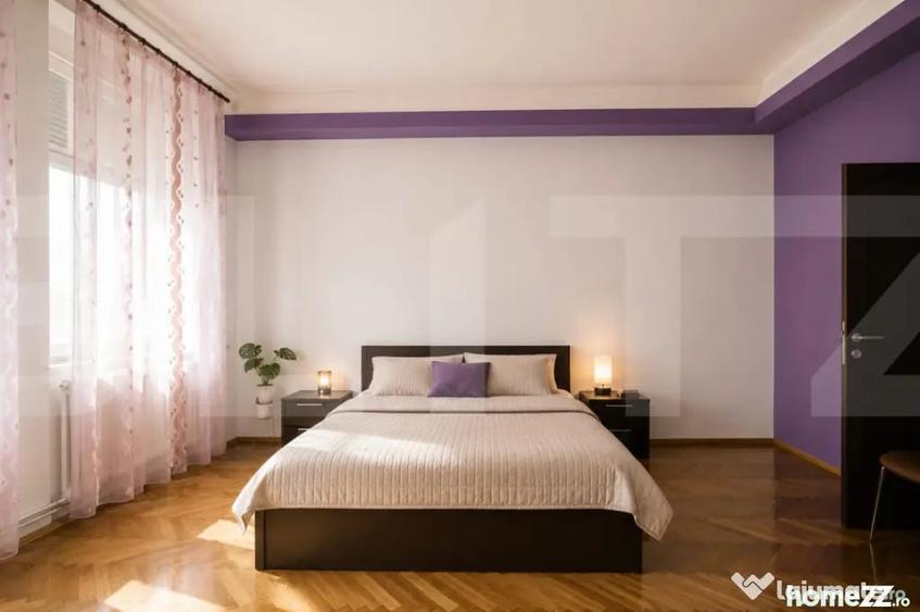 Apartament cu 5 camere decomandat în Central