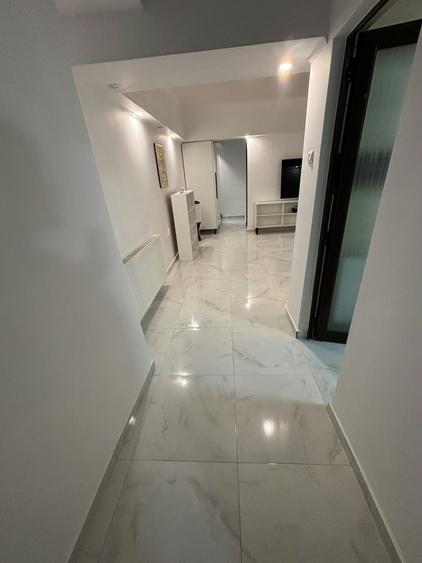 Apartament cu 2 camere semidecomandat în Moșilor