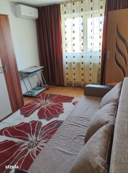 Garsonieră decomandată în Rahova