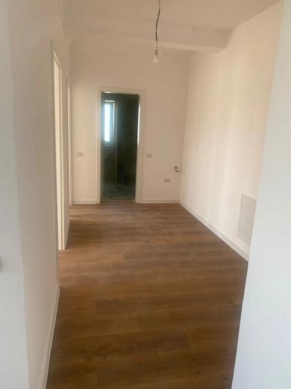 Apartament cu 3 camere decomandat în Moșnița Nouă