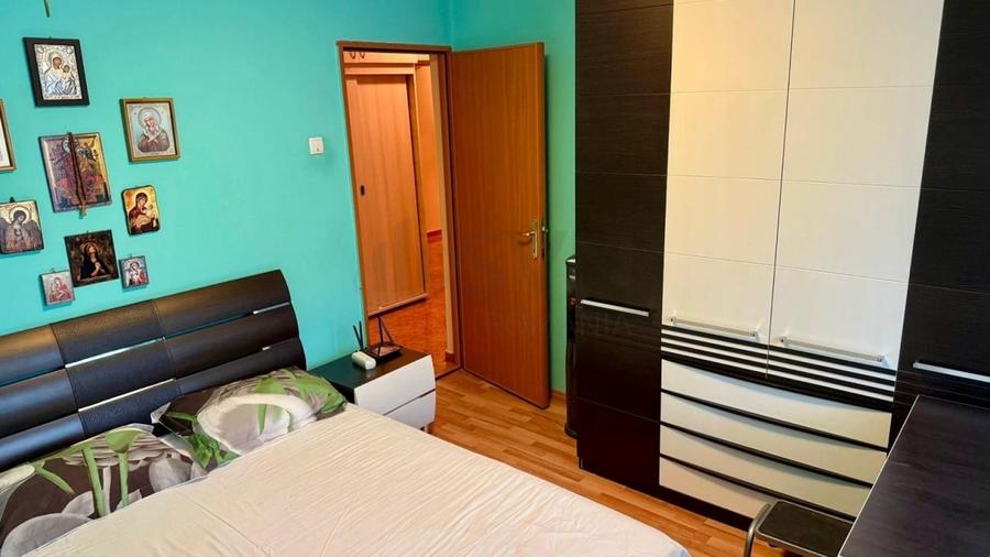 Apartament cu 3 camere decomandat, mobilat în Bucur Obor