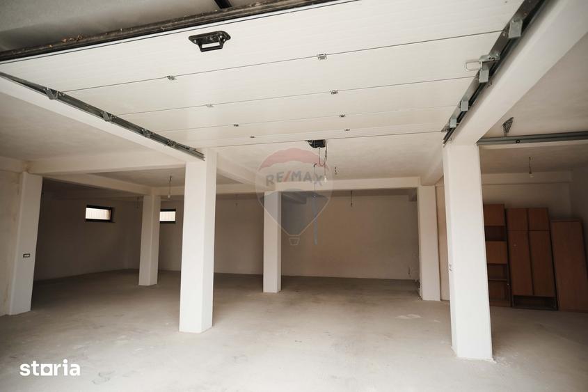 Spațiu comercial, de 200 mp, în Marginea