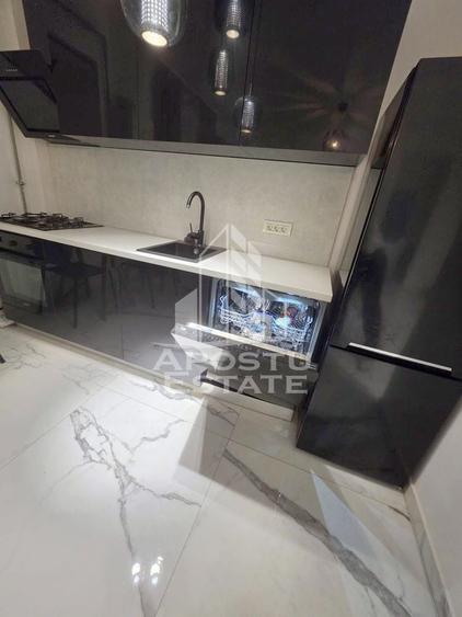 Apartament cu 2 camere semidecomandat, mobilat în Giroc