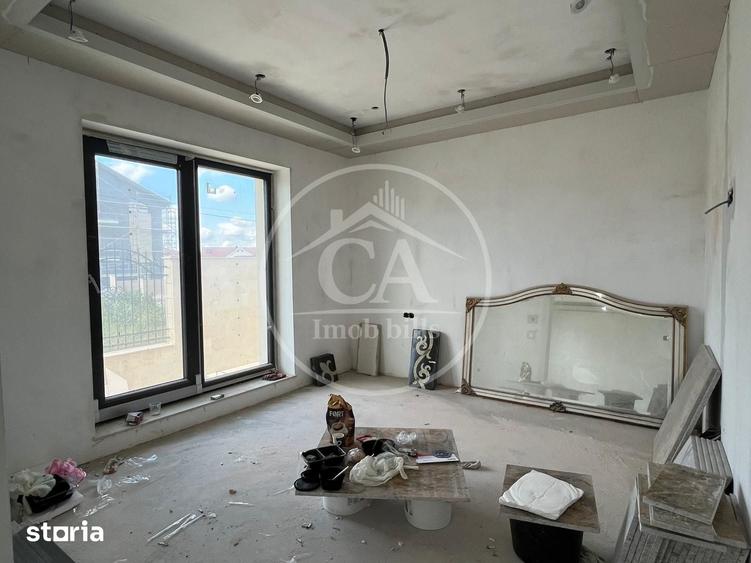 Casă cu 6 camere decomandat cu Teren 409 Mp în Orașul Nou