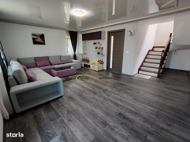 Casă cu 4 camere în Răcăciuni