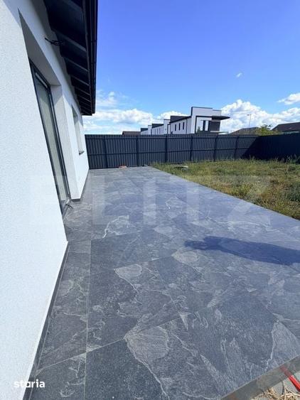 Casă cu 5 camere cu Teren 500 Mp în Central