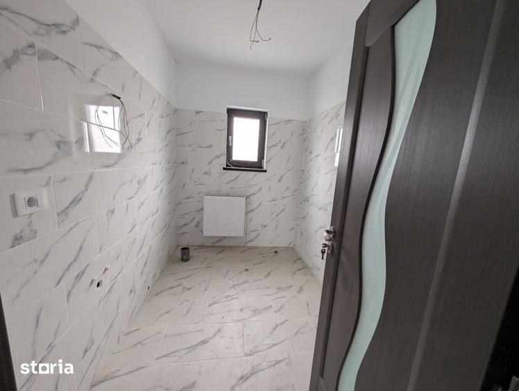 Casă cu 2 camere cu Teren 315 Mp în Hemeiuș
