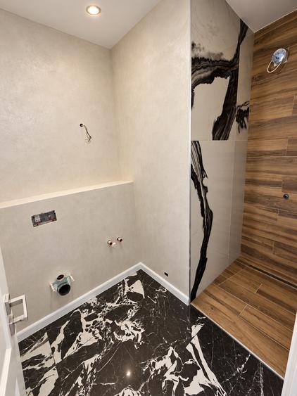 Casă cu 4 camere cu Canalizare în Tunari